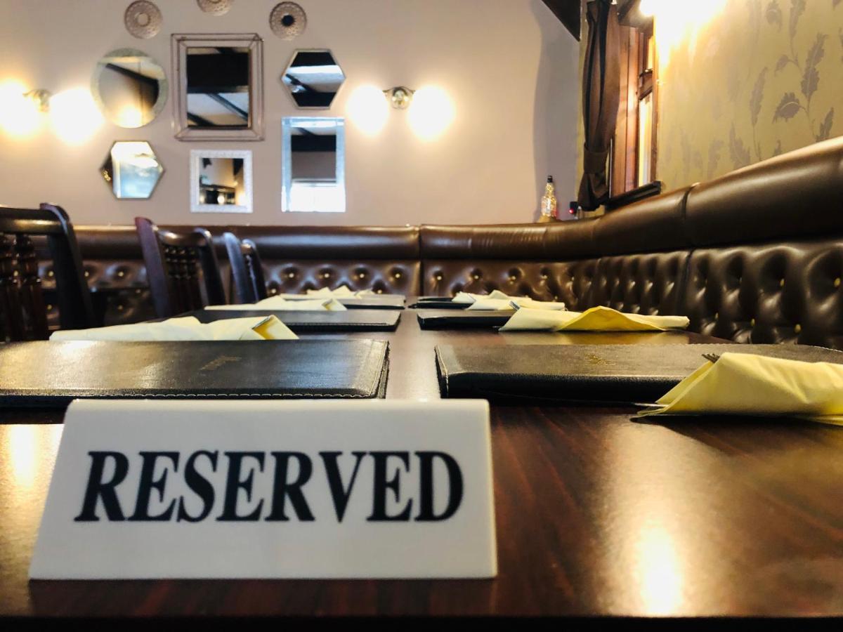 The Aberdeen Arms Hotel Tarves Экстерьер фото