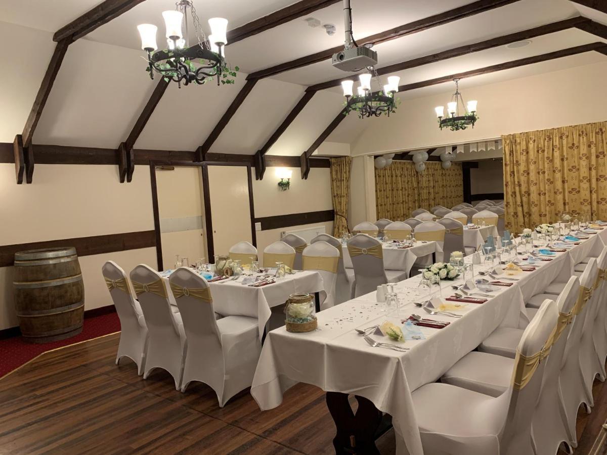The Aberdeen Arms Hotel Tarves Экстерьер фото